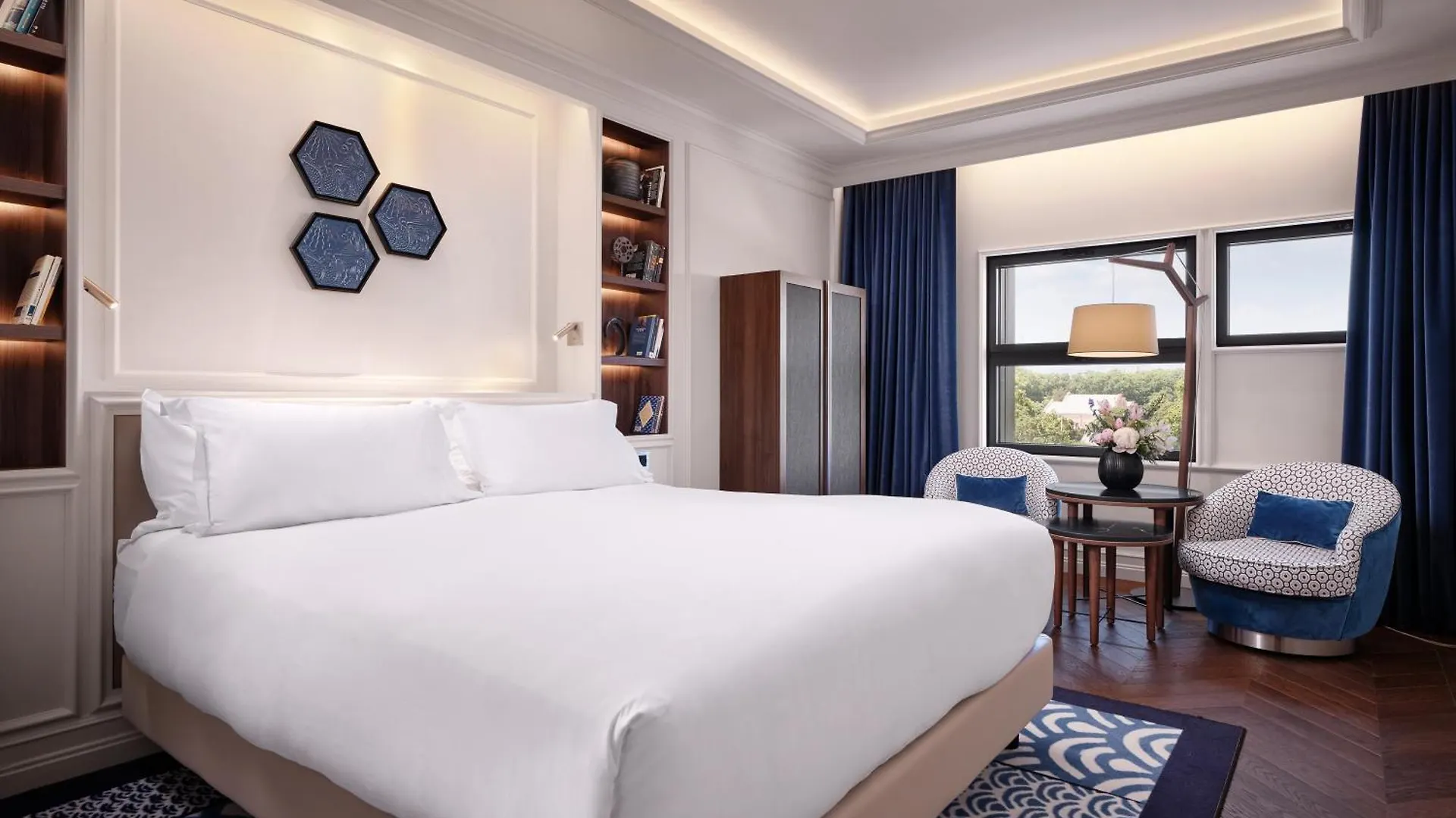 Sofitel Barcelona Skipper