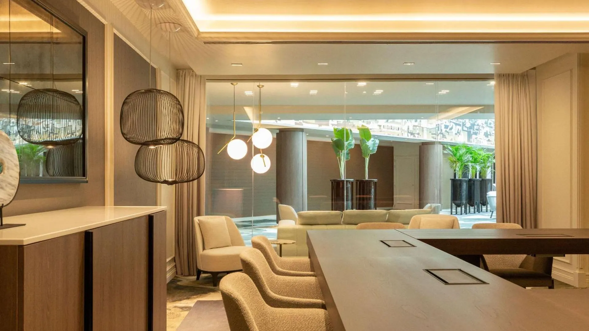 ***** Hotel Sofitel Barcelona Skipper Spain